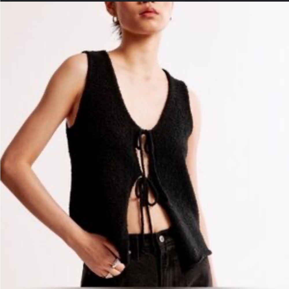 Abercrombie & Fitch Tie-Front Textured Vest Black Size Medium